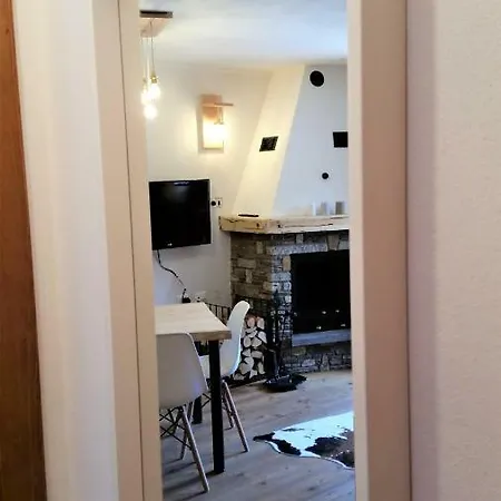 Apartment Dream House