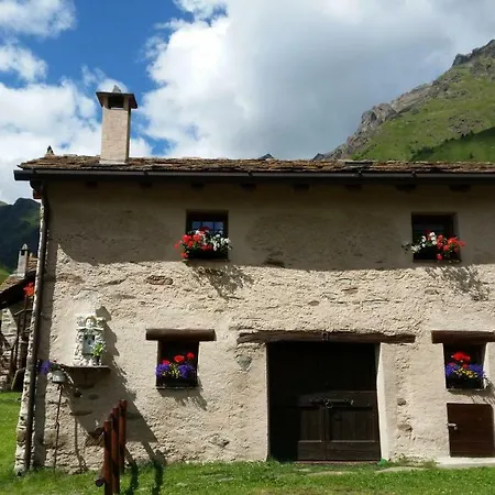 Apartment Dream House Vezza d'Oglio